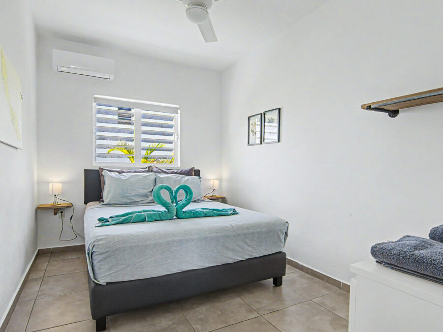 Slaapkamer 2 met queensize bed